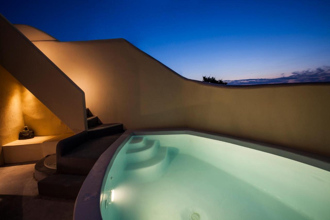 Cupola Suites Ія Екстер'єр фото